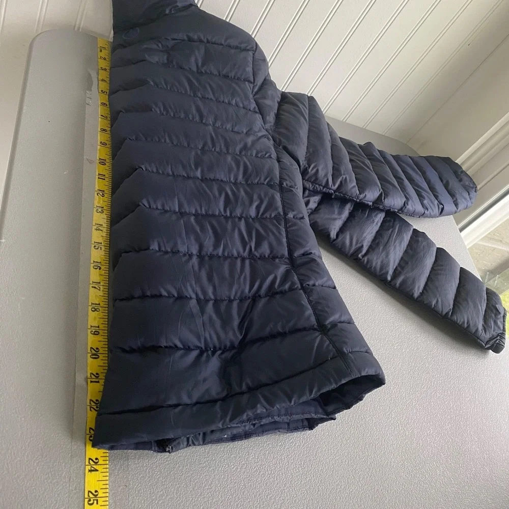 Marmot Kids 700 Fill Down Puffer Jacket Size Small Quilted Mock Neck Zip Pockets